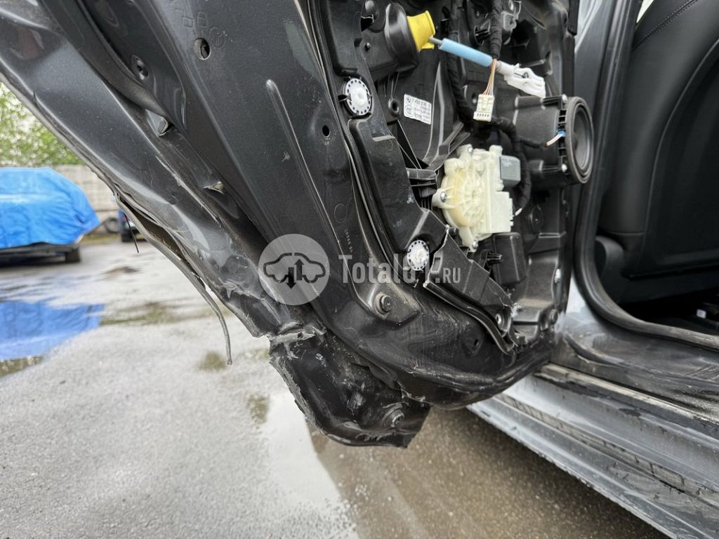 Фото BMW 3 серия 122
