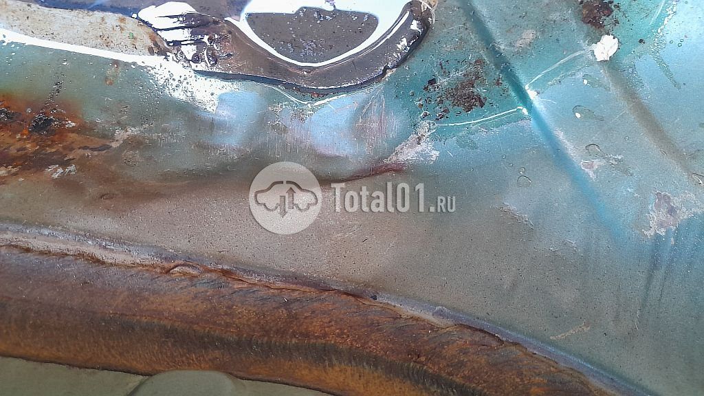 Фото Mitsubishi Carisma 28