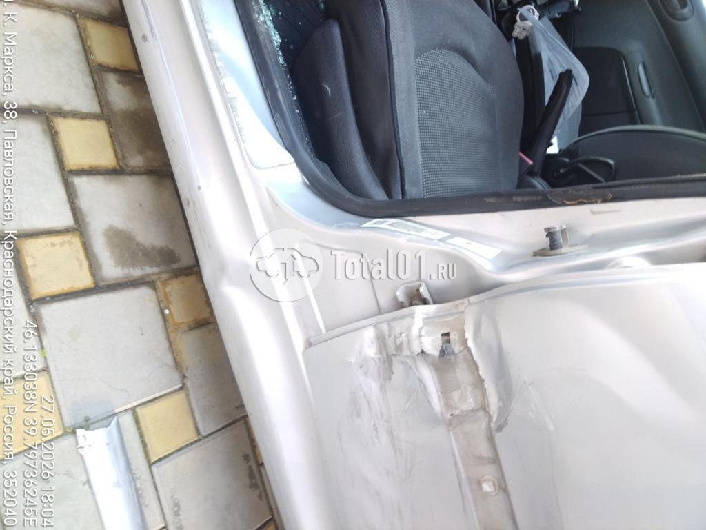 Фото Peugeot 206 42