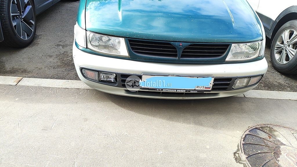 Фото Mitsubishi Space Wagon 44