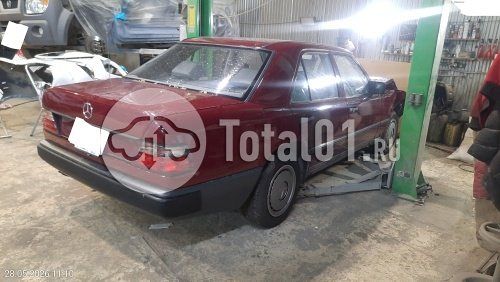 Фото Mercedes-Benz W124 8