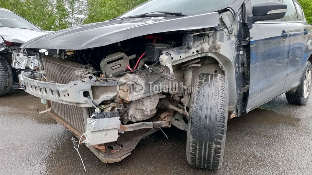 Фото Ford Kuga 14