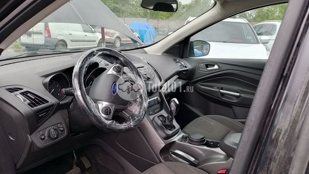 Фото Ford Kuga 82