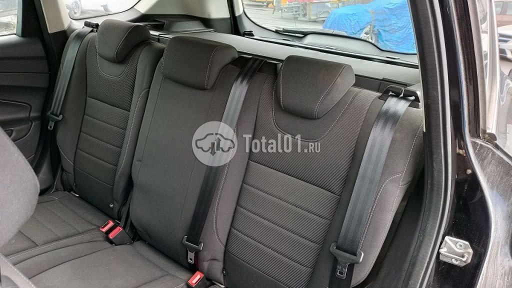 Фото Ford Kuga 100
