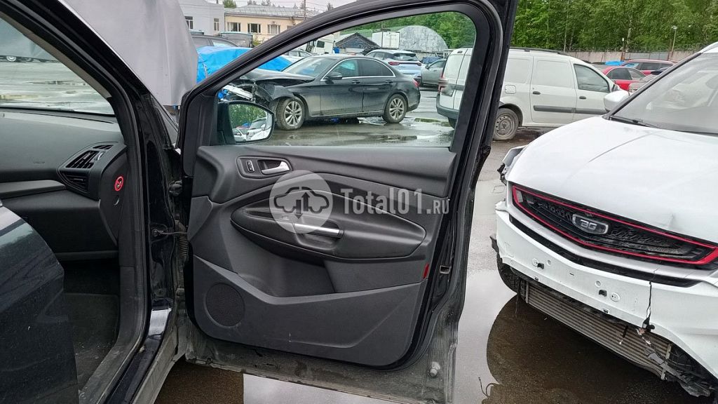 Фото Ford Kuga 132