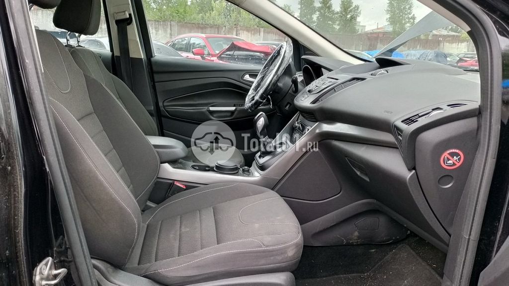Фото Ford Kuga 140