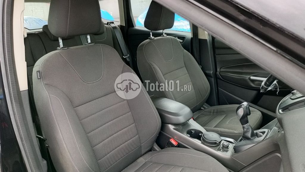 Фото Ford Kuga 142