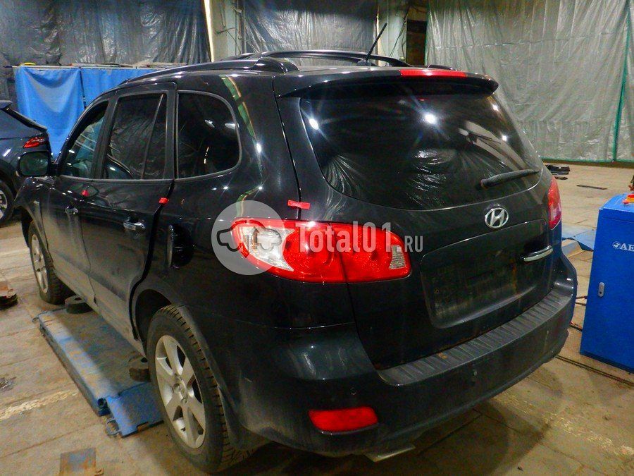 Фото Hyundai Santa Fe 16