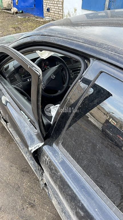 Фото Volvo S60 36