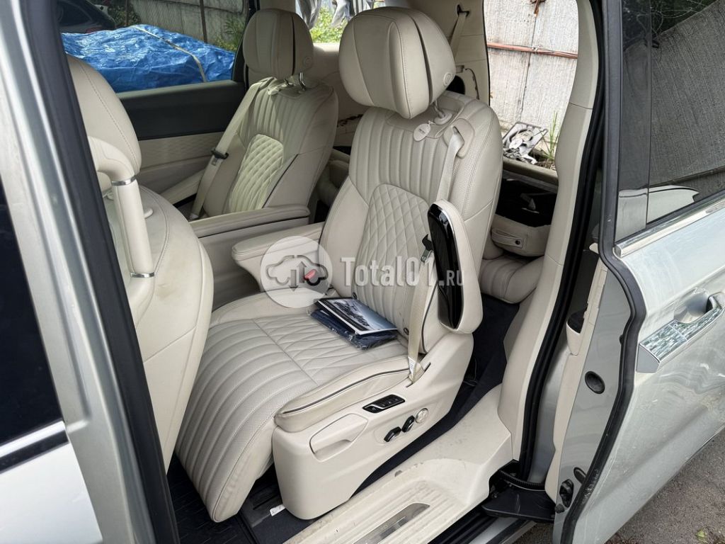 Фото Voyah DREAM EVR 240