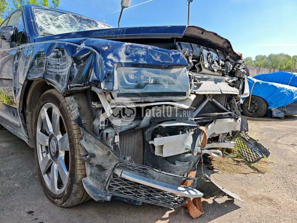 Фото Rolls-Royce Cullinan 6