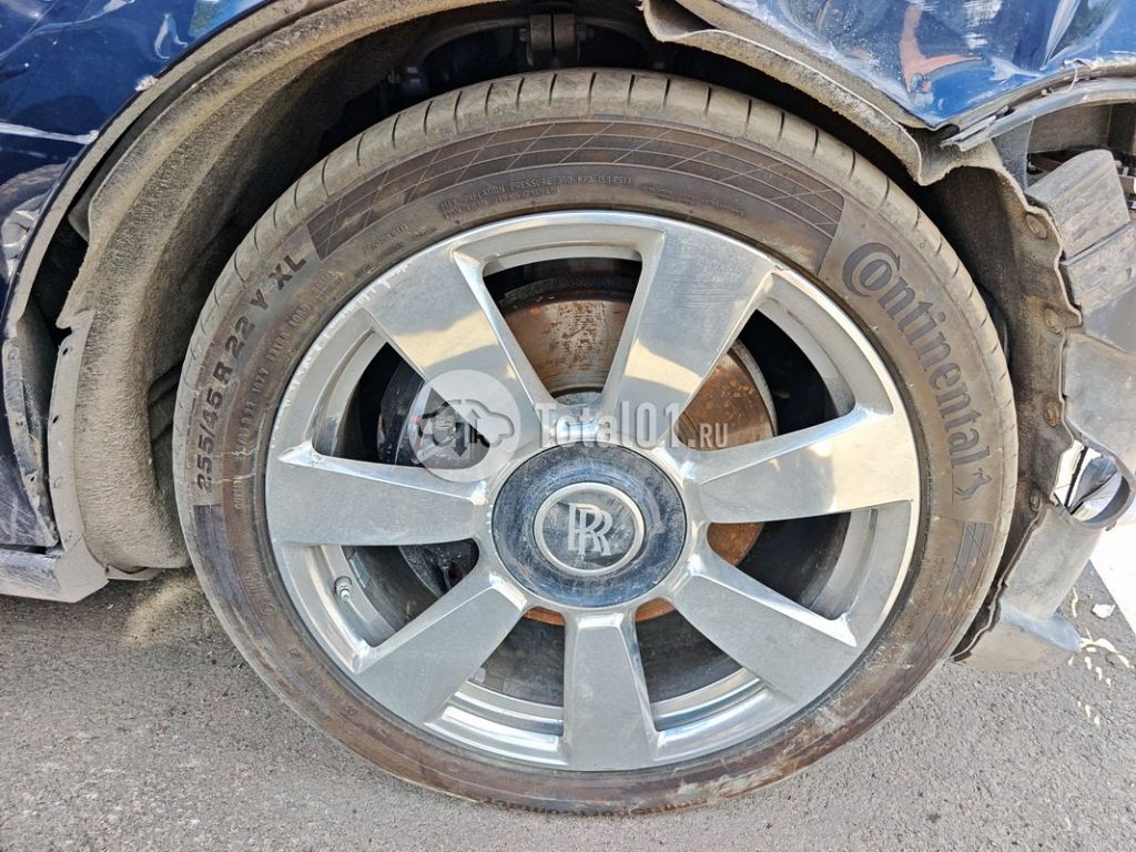 Фото Rolls-Royce Cullinan 38