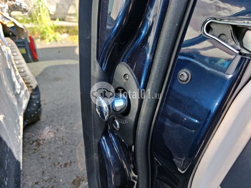 Фото Rolls-Royce Cullinan 228
