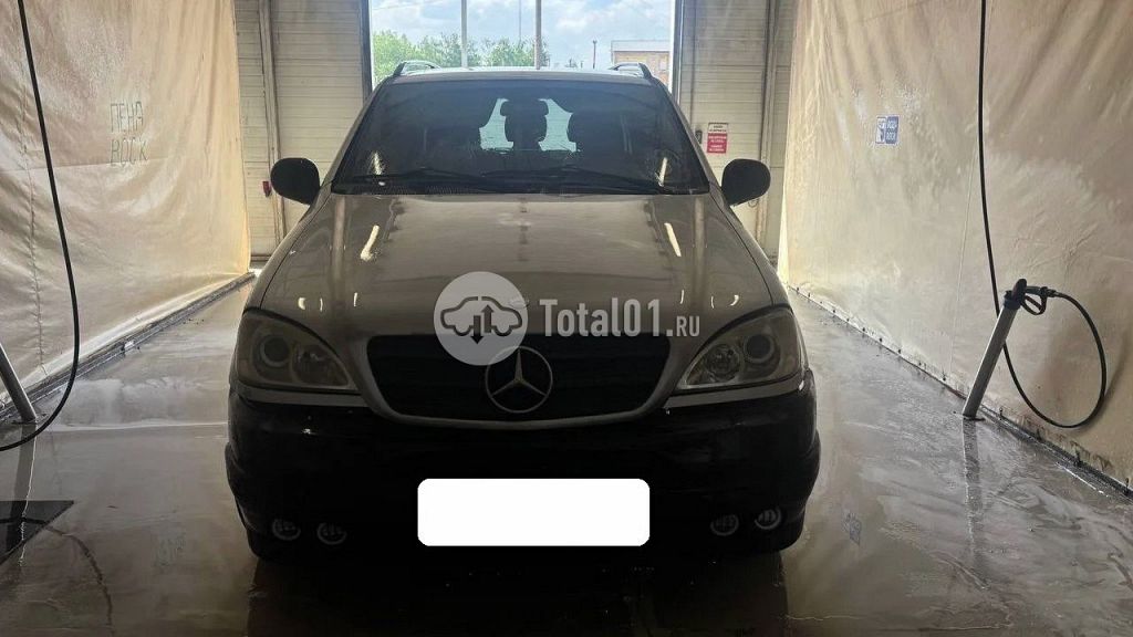 Фото Mercedes-Benz M-класс 2