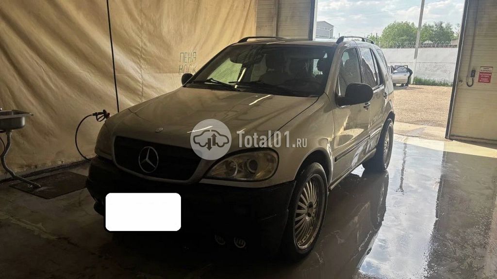Фото Mercedes-Benz M-класс 8
