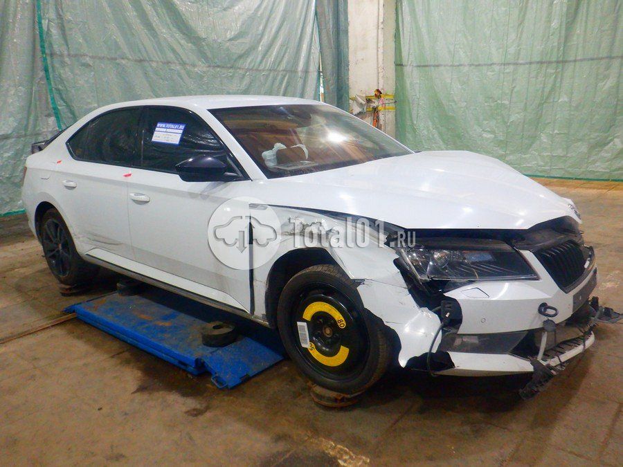 Фото Skoda Superb 2