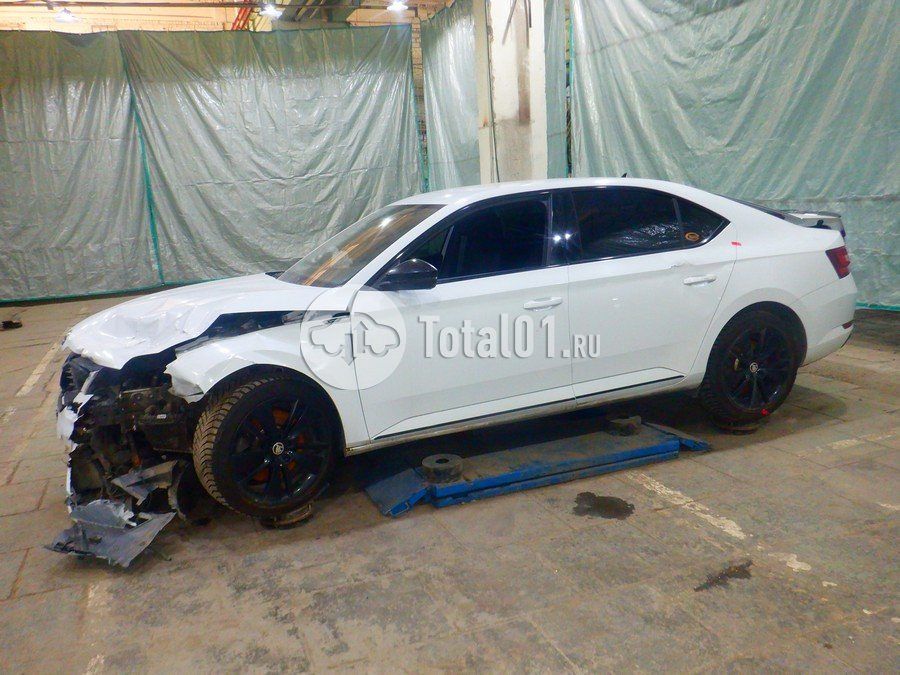 Фото Skoda Superb 10
