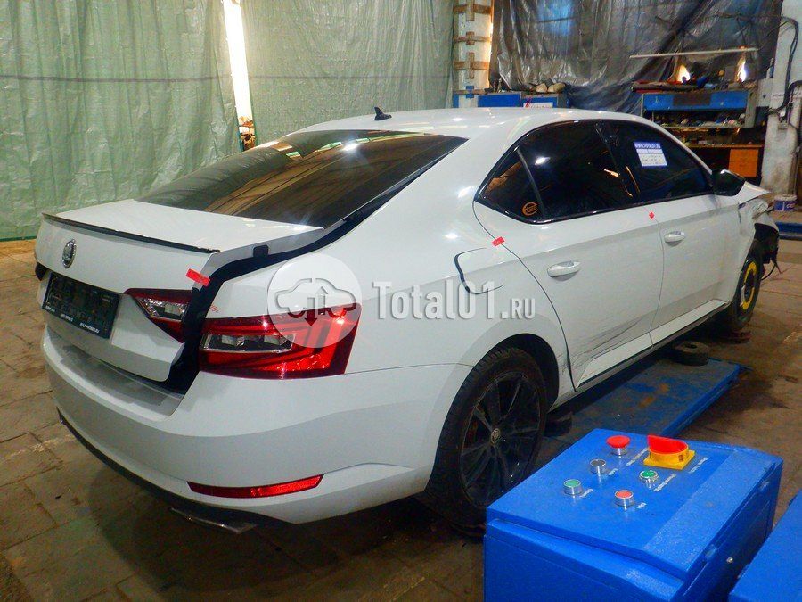 Фото Skoda Superb 14