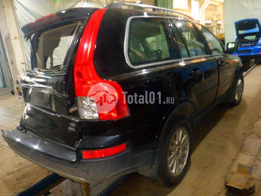 Фото Volvo XC90 14