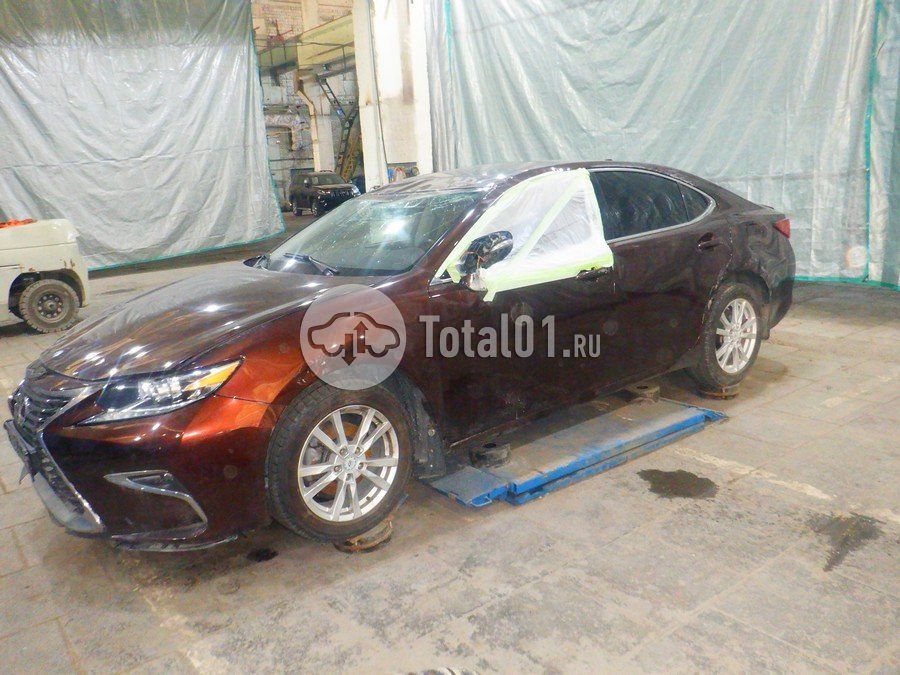 Фото Lexus ES 8