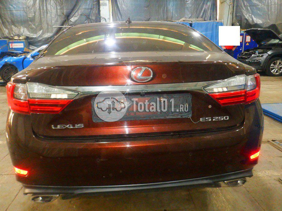 Фото Lexus ES 12