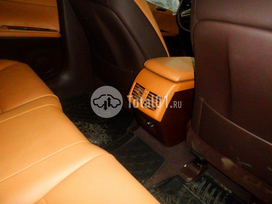 Фото Lexus ES 48