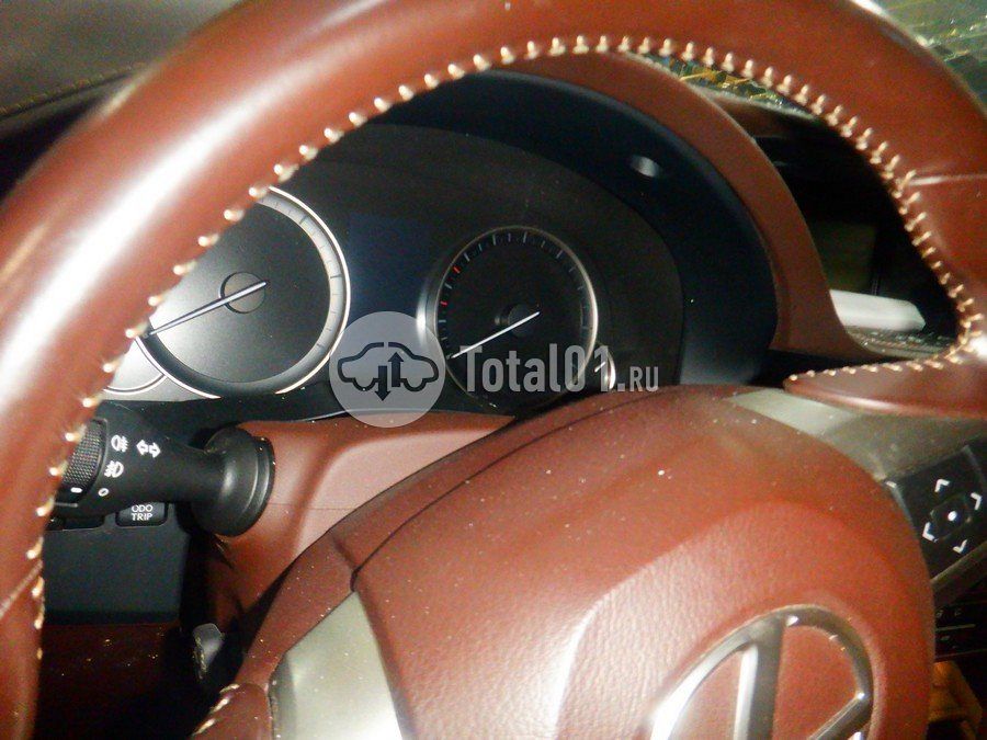 Фото Lexus ES 72