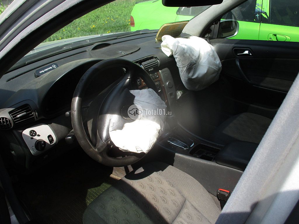 Фото Mercedes-Benz C-класс 24