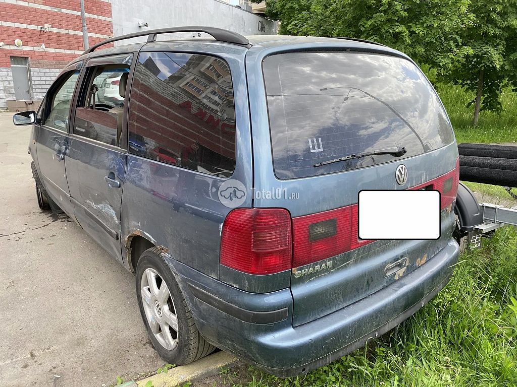 Фото Volkswagen Sharan 32