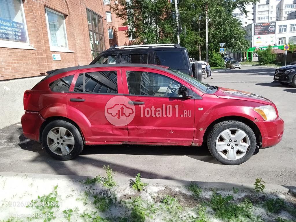 Фото Dodge Caliber 10