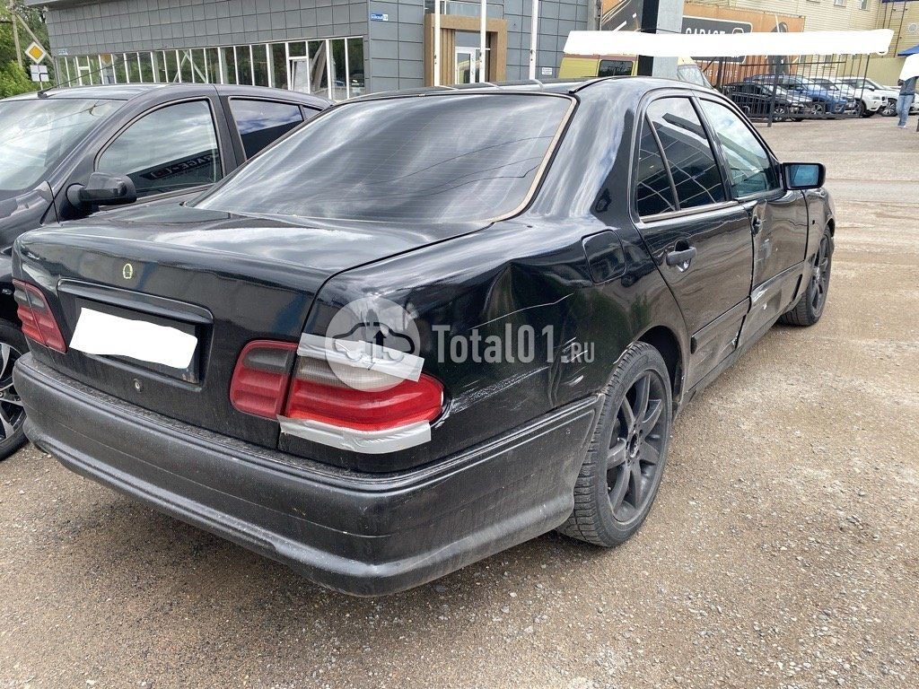 Фото Mercedes-Benz E-класс 6