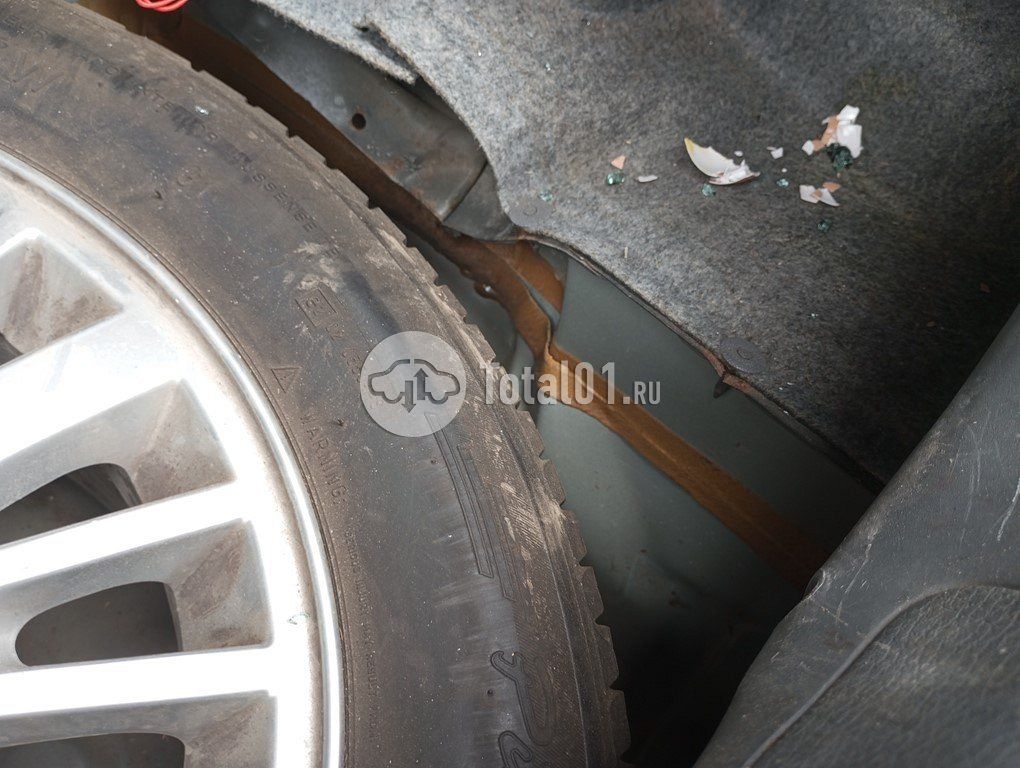 Фото Volvo S80 38