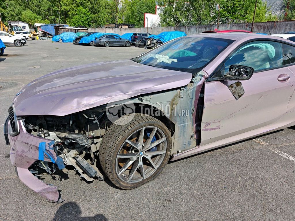 Фото BMW 8 серия 56