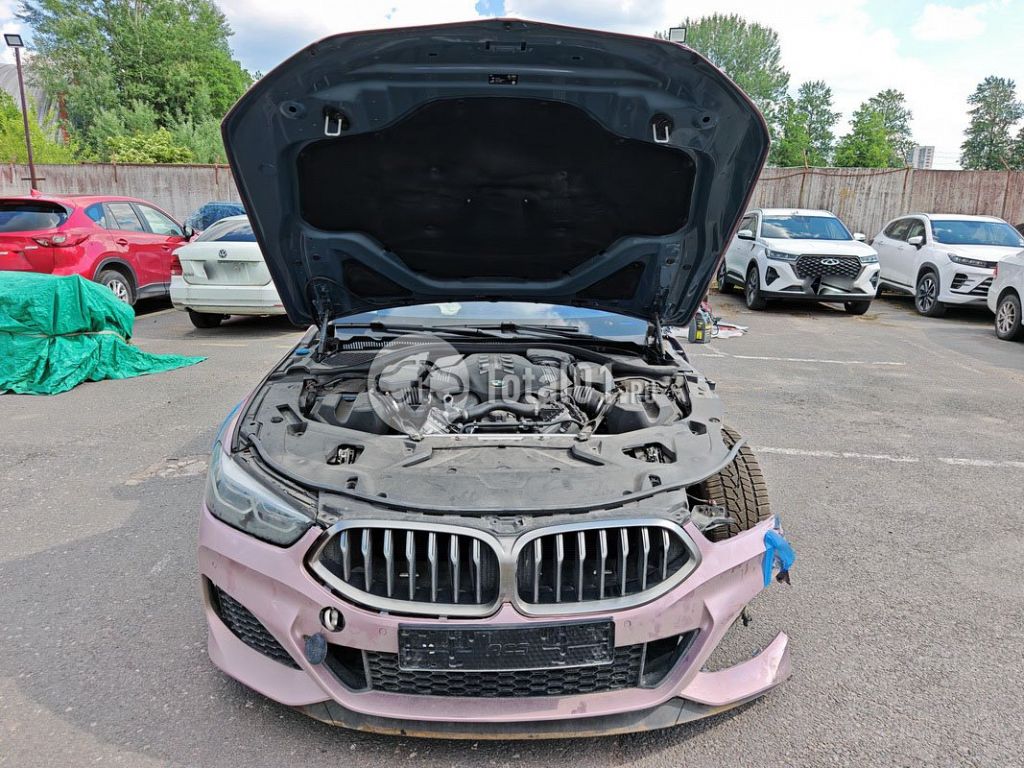 Фото BMW 8 серия 76