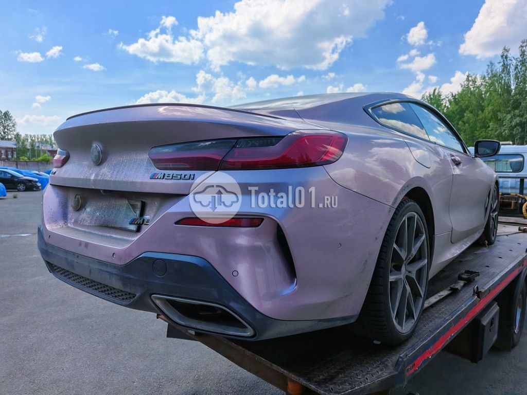 Фото BMW 8 серия 112
