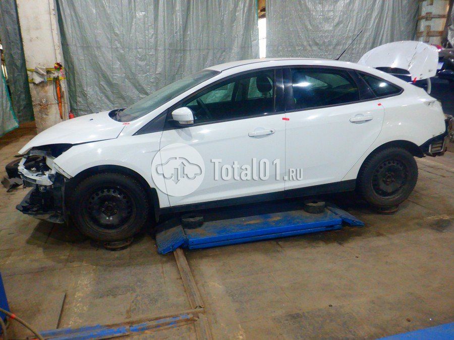Фото Ford Focus 8