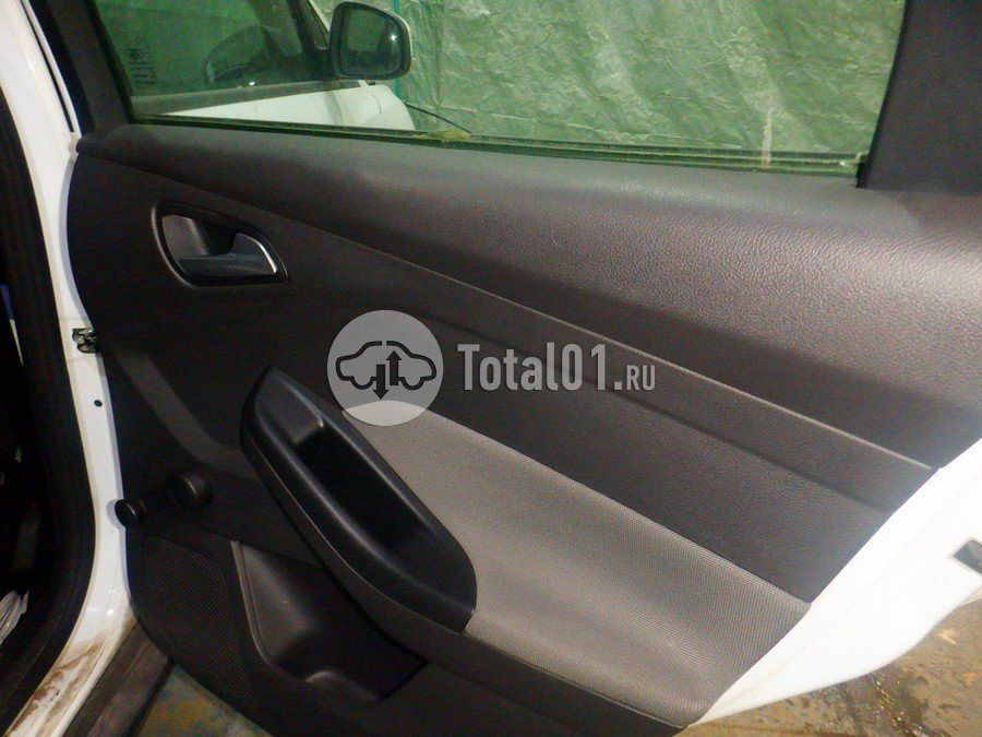 Фото Ford Focus 38