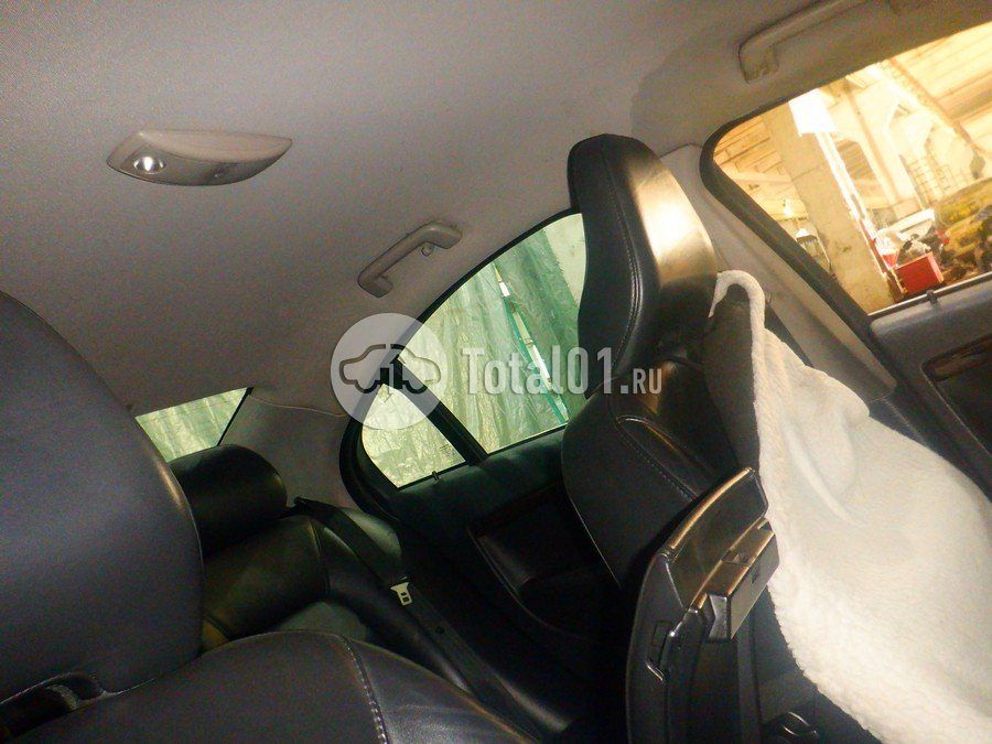 Фото Volvo S80 38