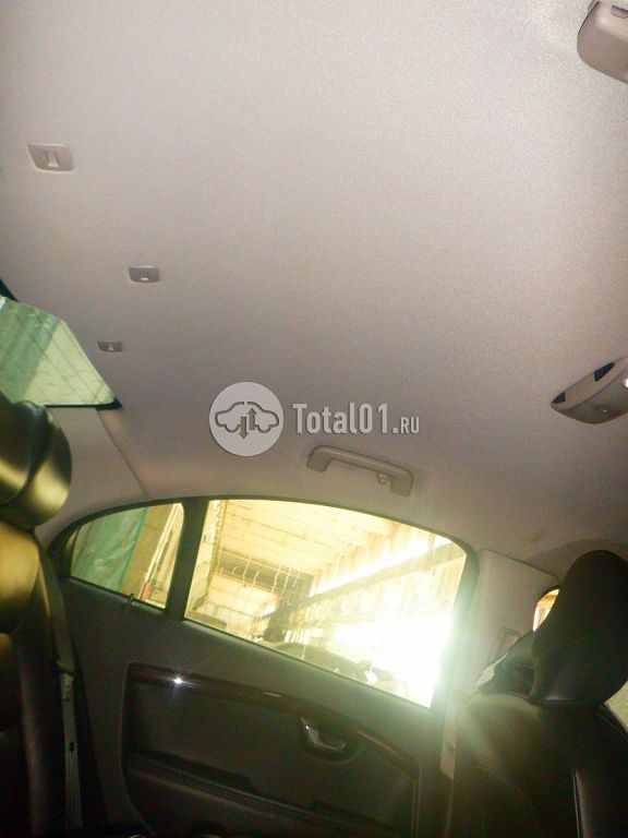Фото Volvo S80 48