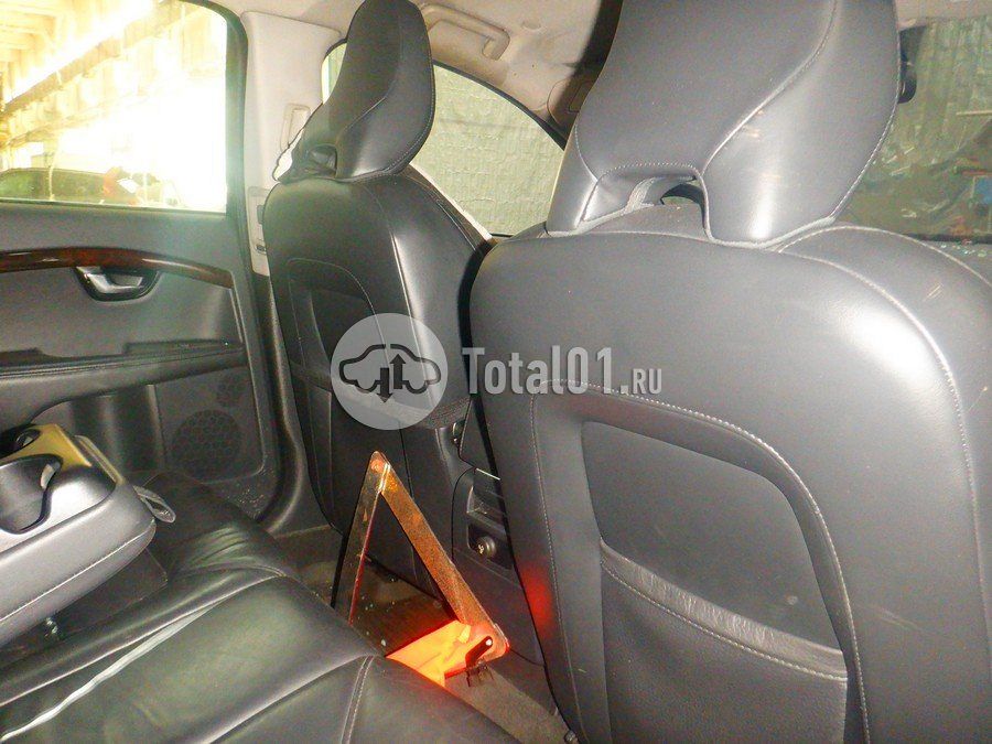 Фото Volvo S80 50