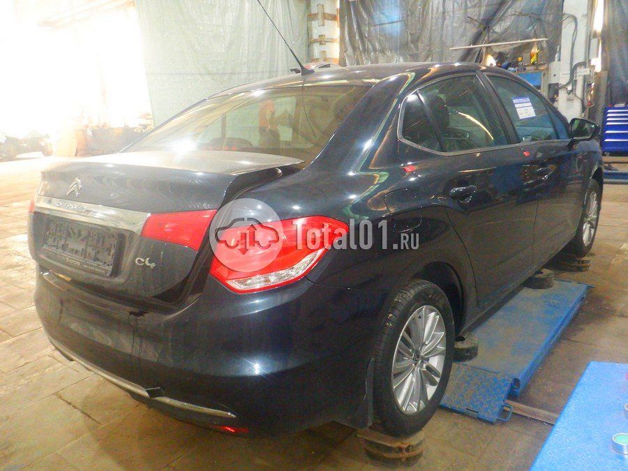Фото Citroen C4 12