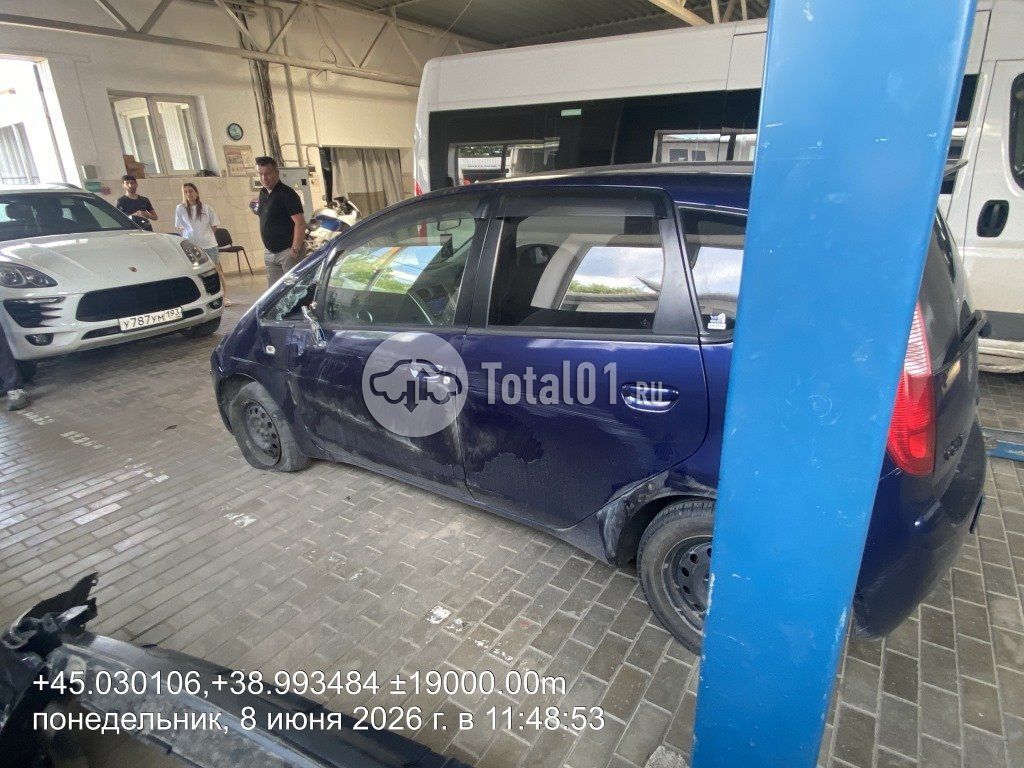 Фото Mitsubishi Colt 10