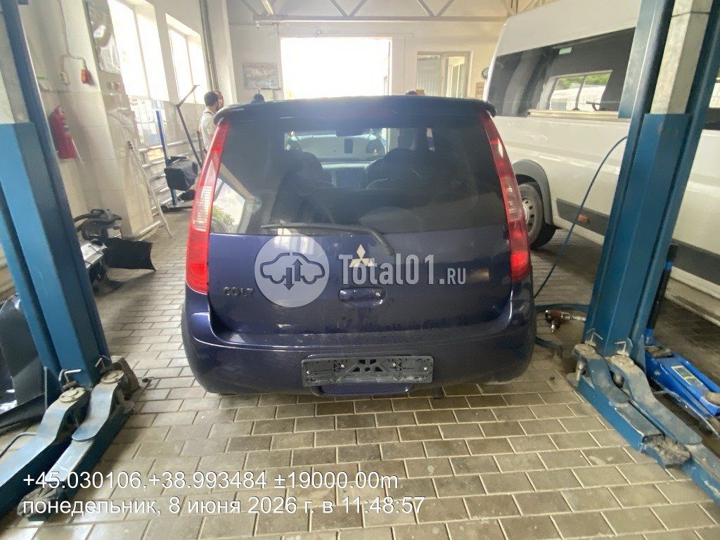 Фото Mitsubishi Colt 12