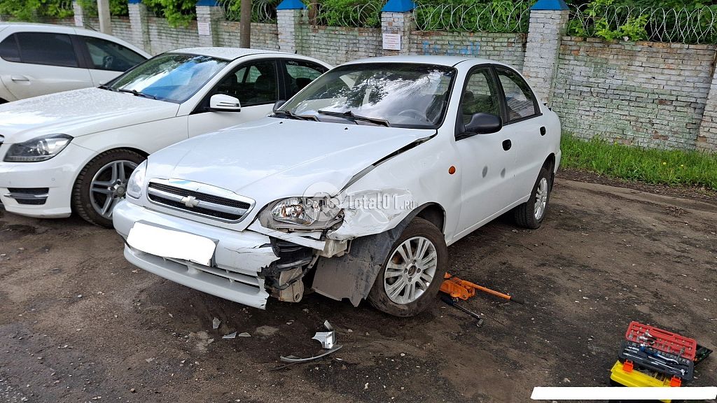 Фото Chevrolet Lanos 4