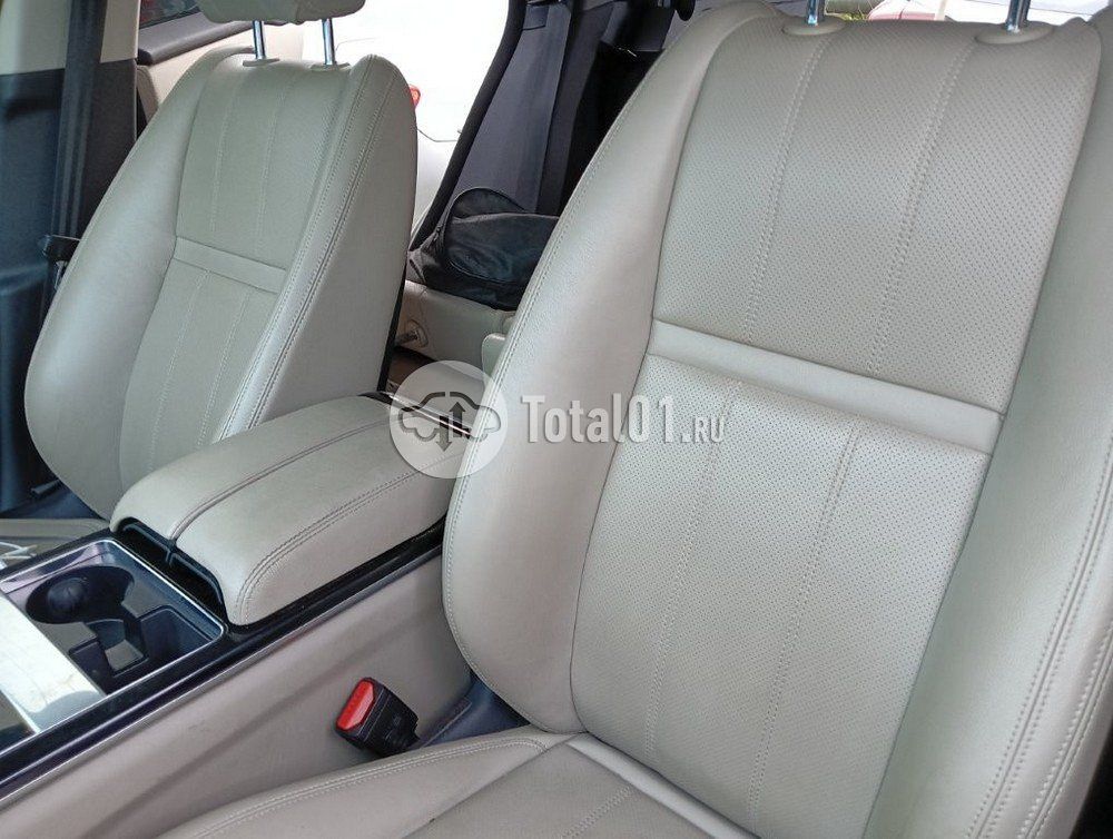Фото Land Rover Range Rover Velar 110