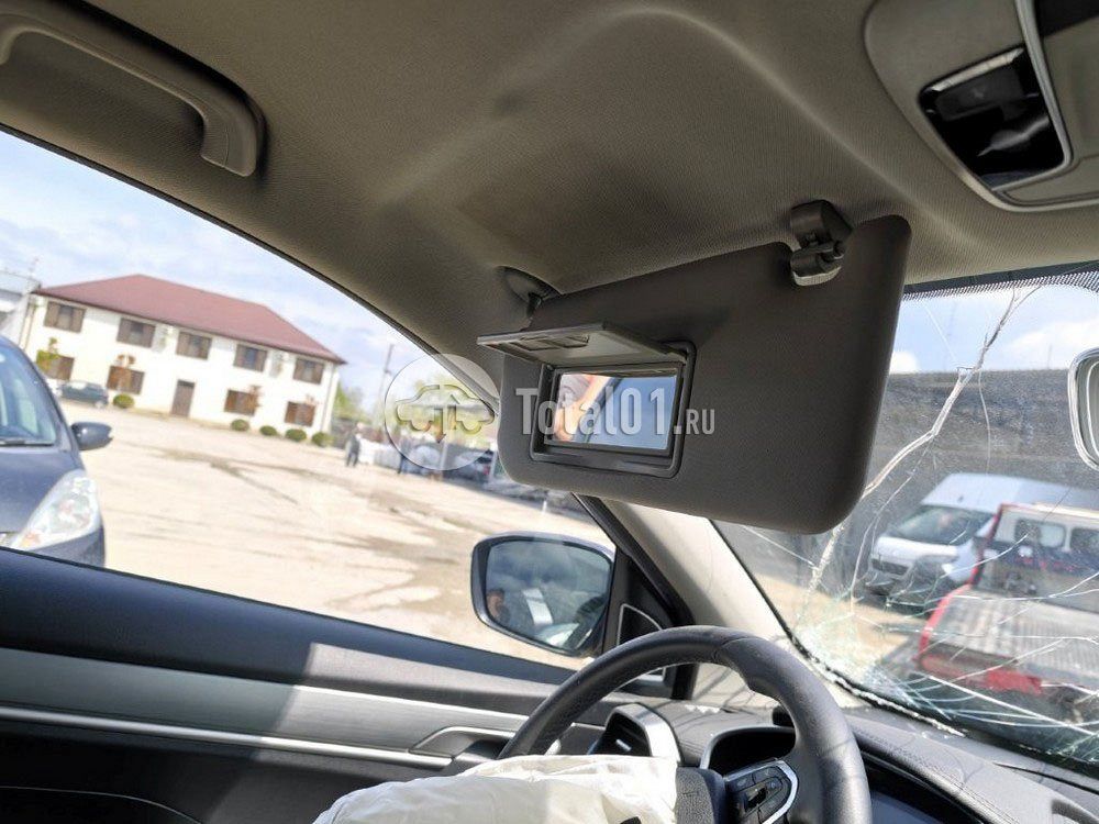 Фото Geely Coolray 56