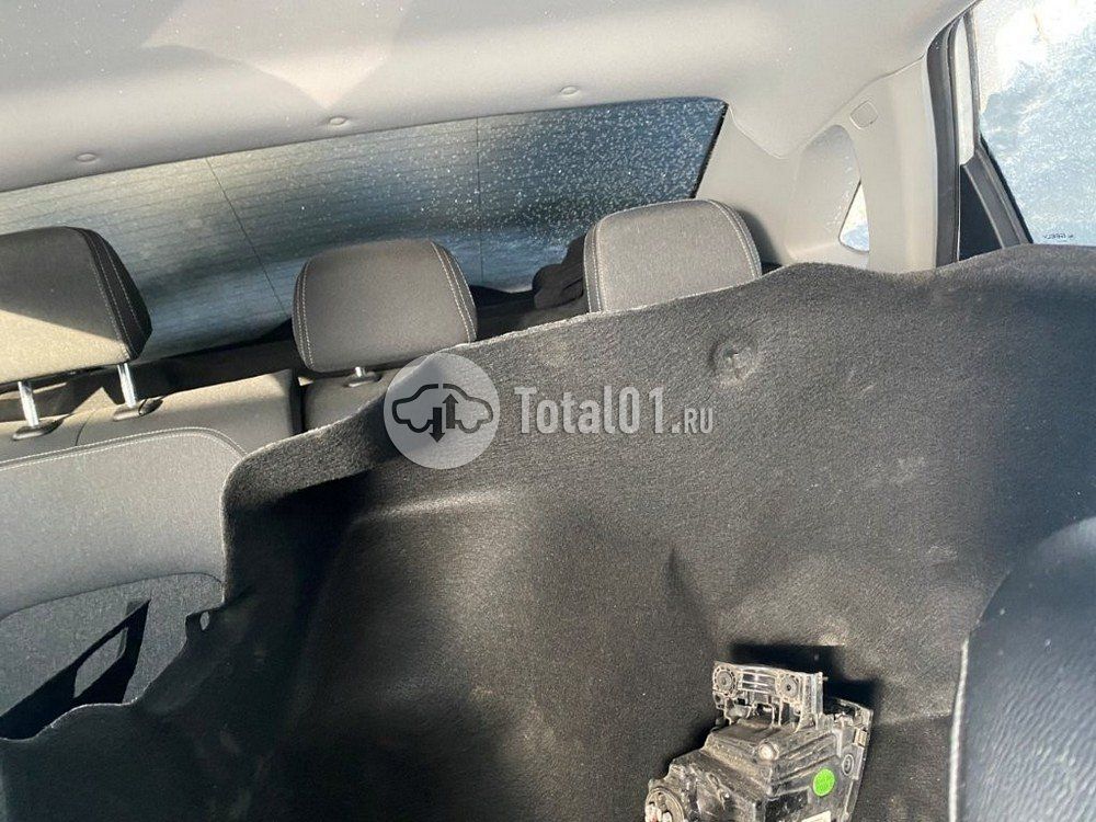 Фото Geely Emgrand 80
