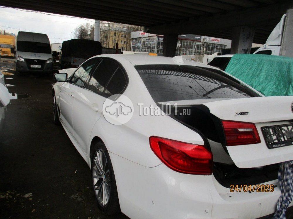 Фото BMW 5 серия 12