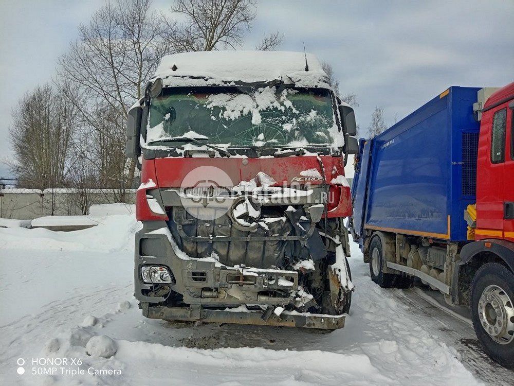 Фото Mercedes-Benz Actros 4