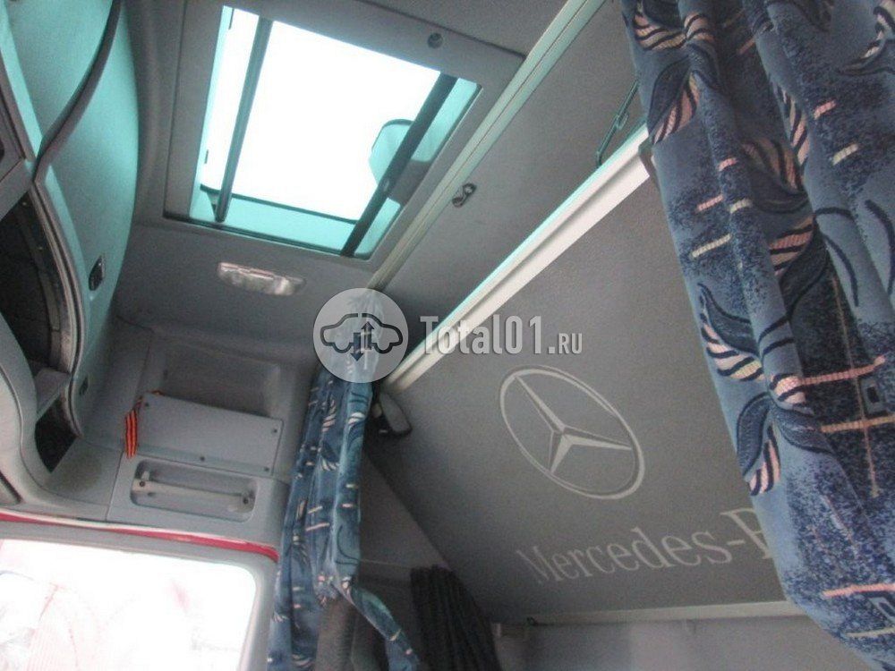Фото Mercedes-Benz Actros 104